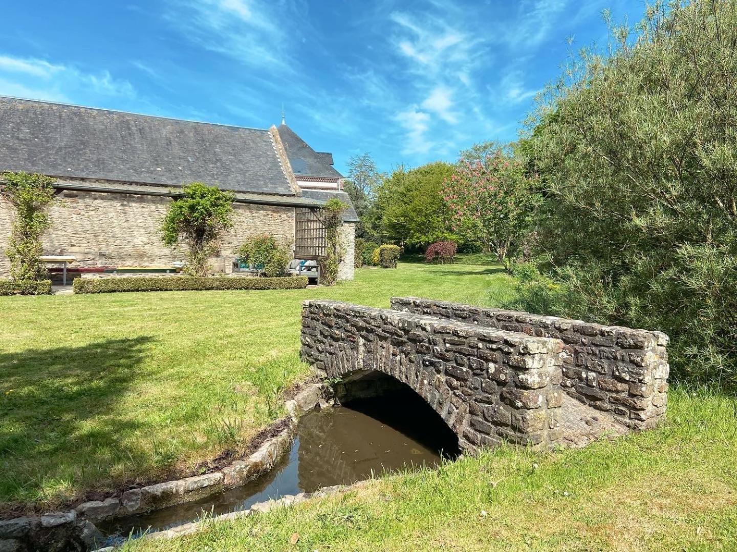 Chambres D'Hotes & Gites - Domaine Les Sources Portbail Exterior foto